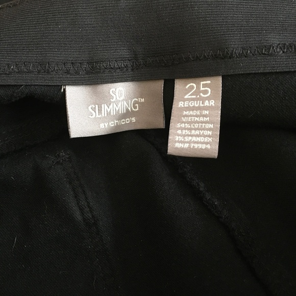 Chico’s So Slimming size 2.5 (L) black cotton rayon spandex jeans - Picture 2 of 3